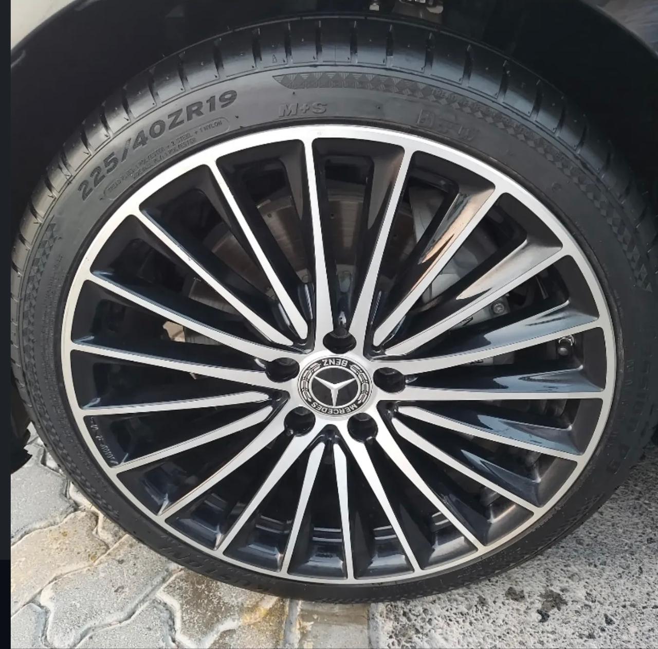 مرسيدس بنز C Class AMG 2023