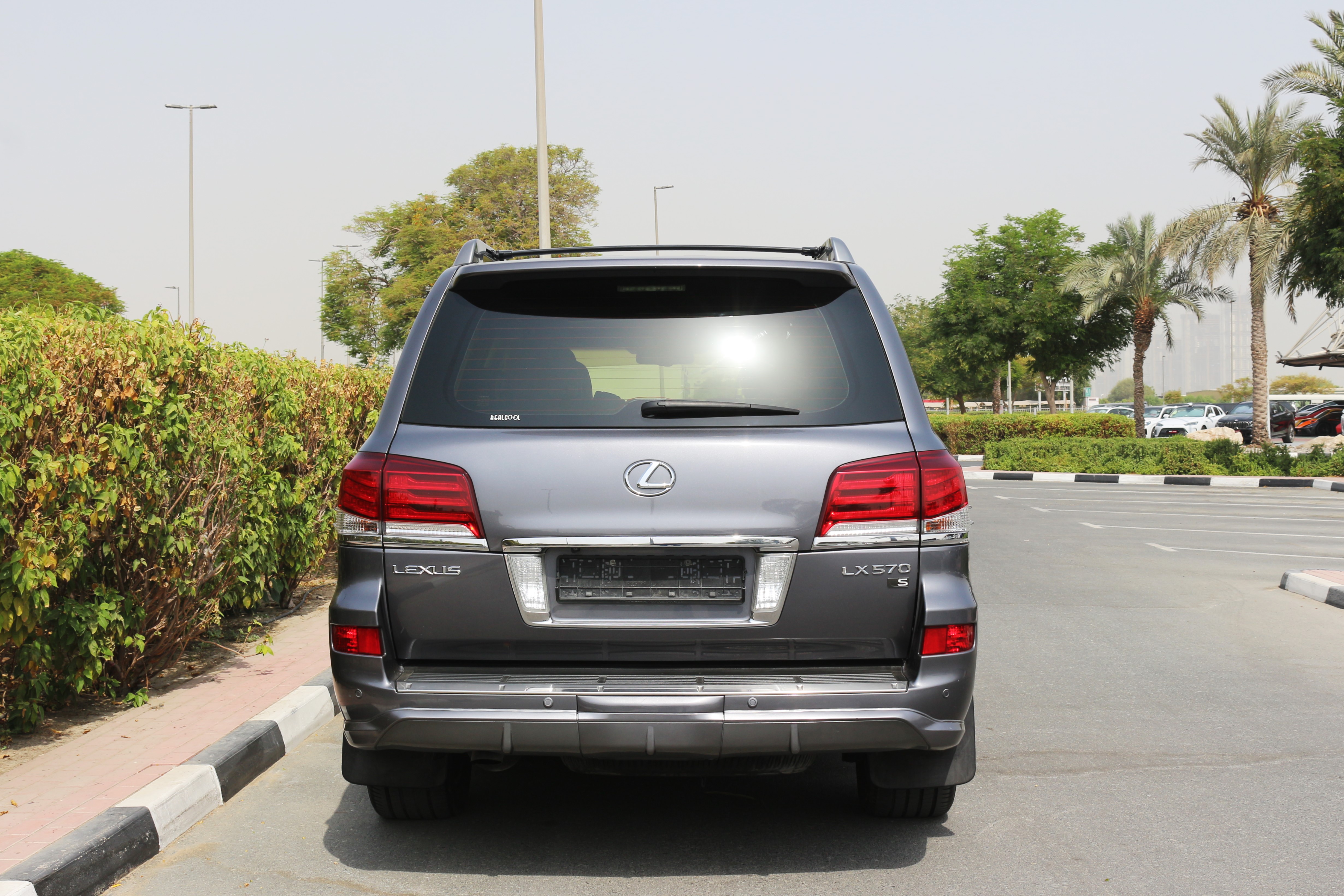 Lexus LX 2013