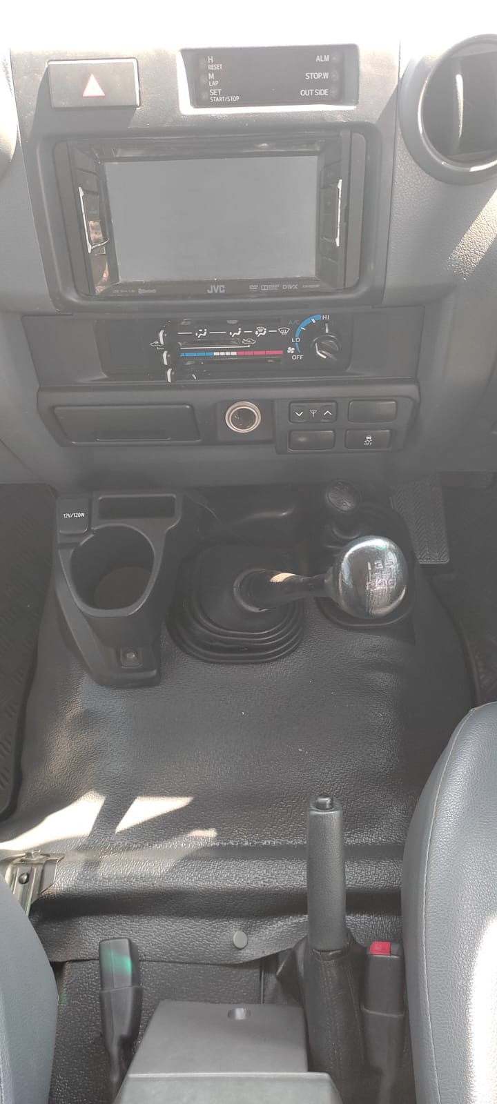 تويوتا لاند كروزر بيك آب 2018 4.5L