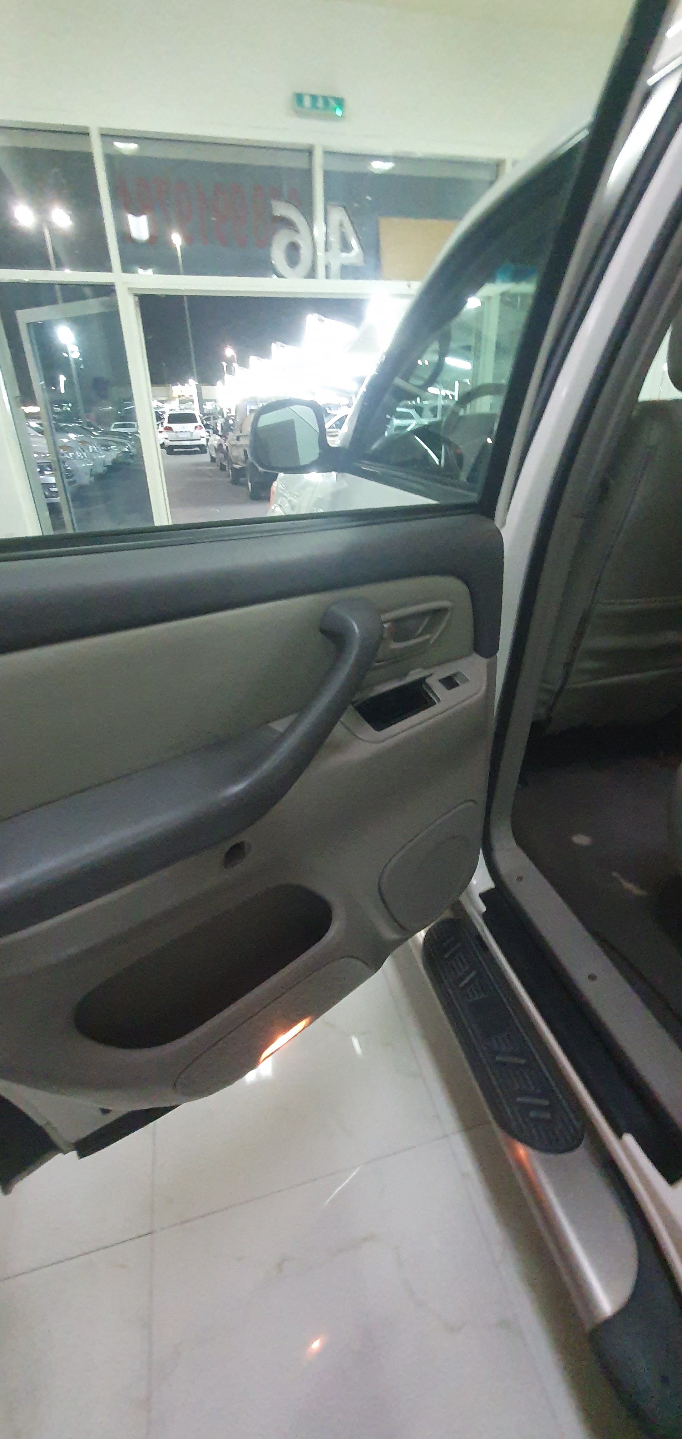 تويوتا سيكويا 2005 4.7L