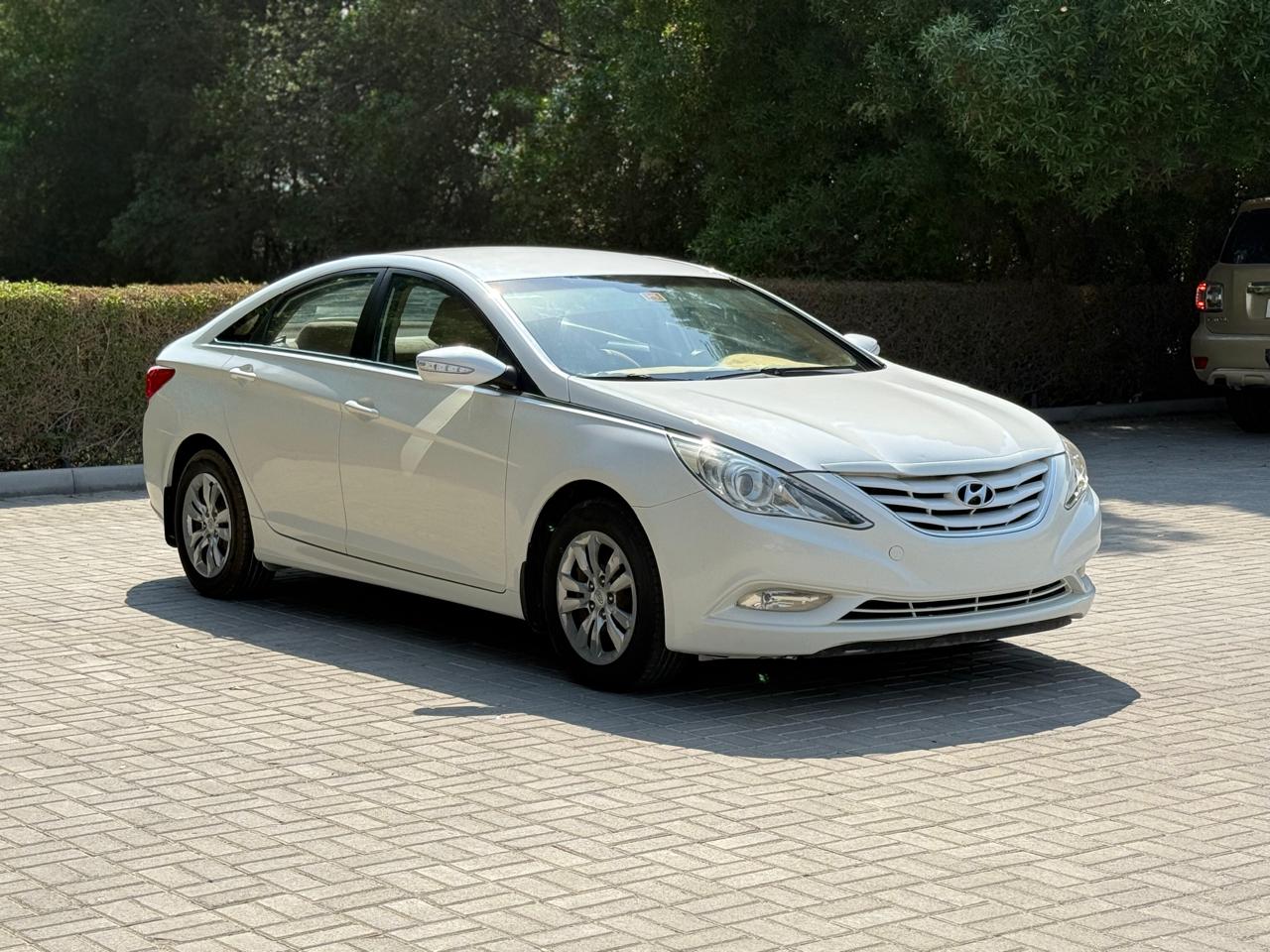 Hyundai Sonata 2012