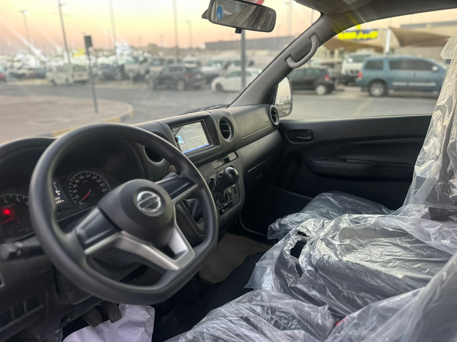 نيسان أورفان 2024