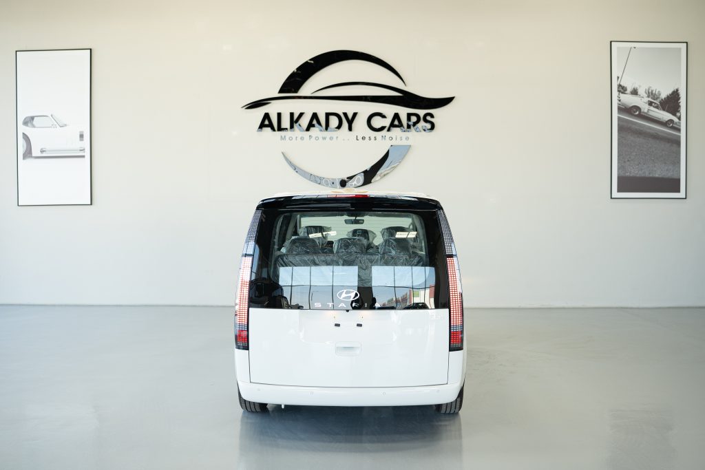 Hyundai Staria 2025 2.2L