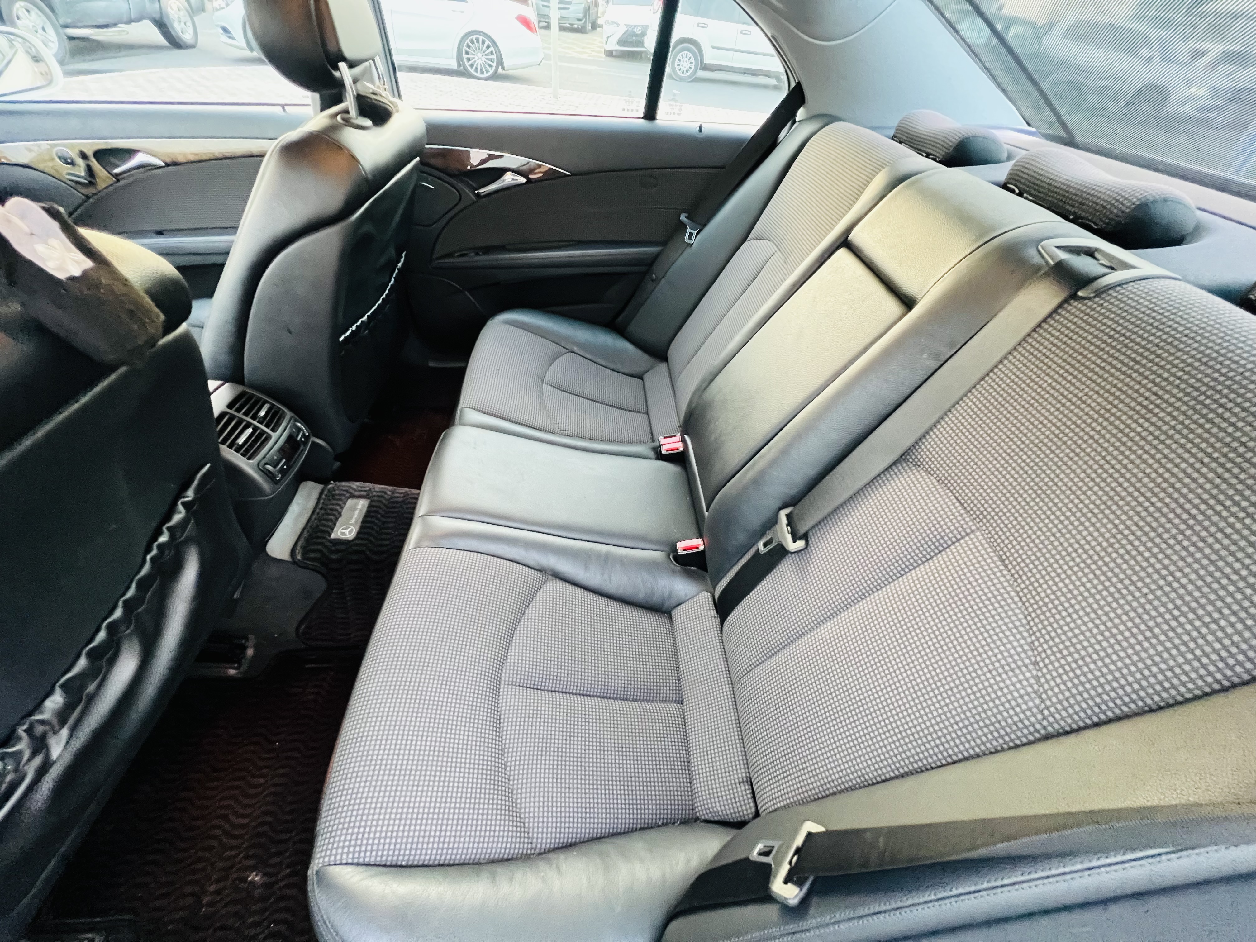 Mercedes Benz E Class 2004 3.2L