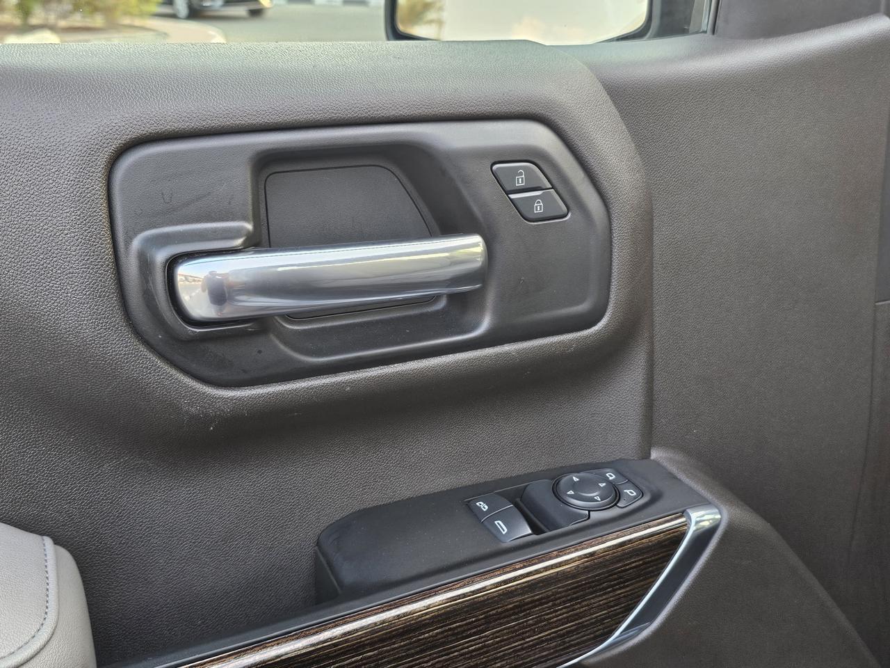 GMC Sierra EV 2024