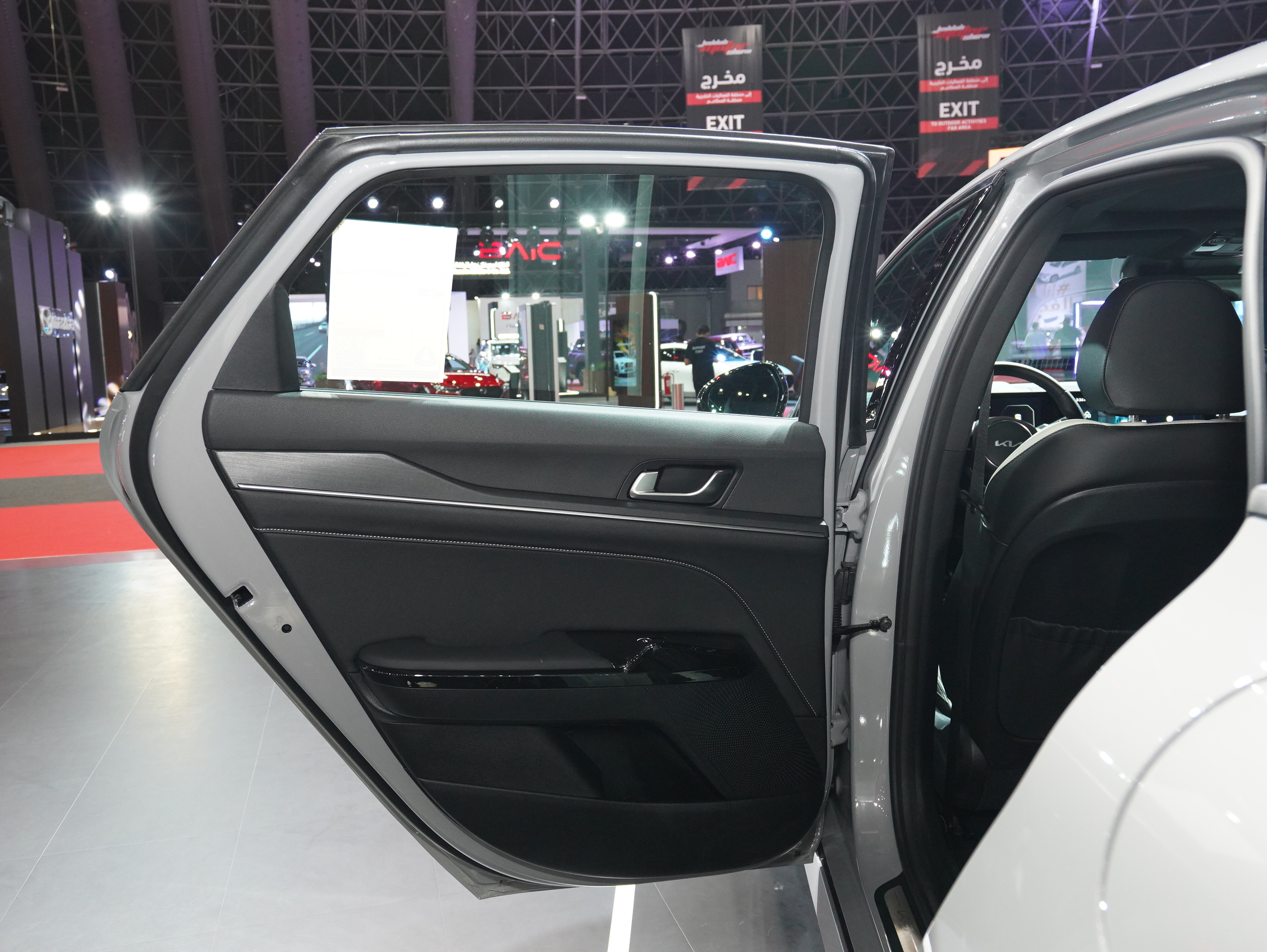 https://gcc-1307444343.cos.accelerate.myqcloud.com/cc/car-image/dd234fe8