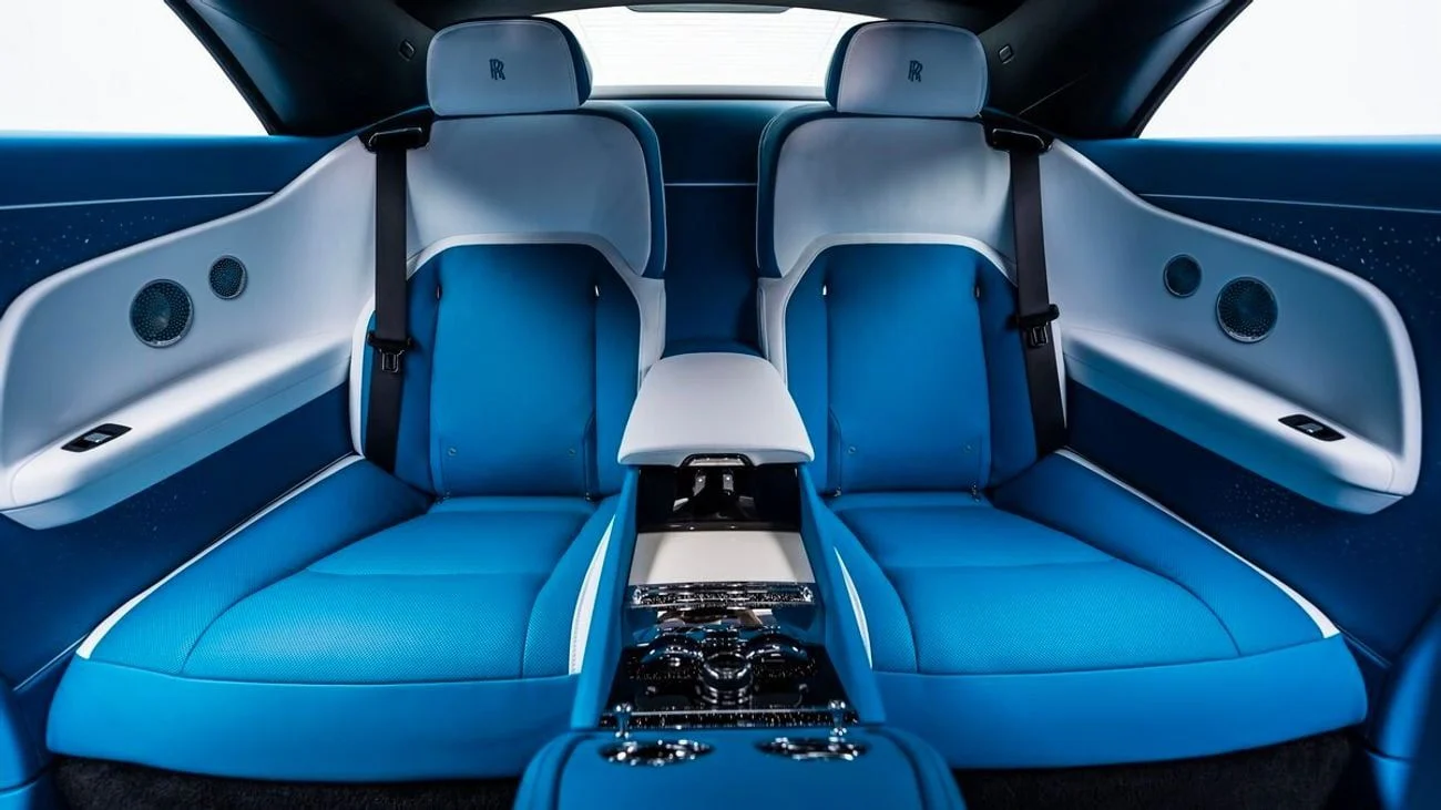 Discover undefined undefined Exterior Interior Images.Find all aspects and details of cars.