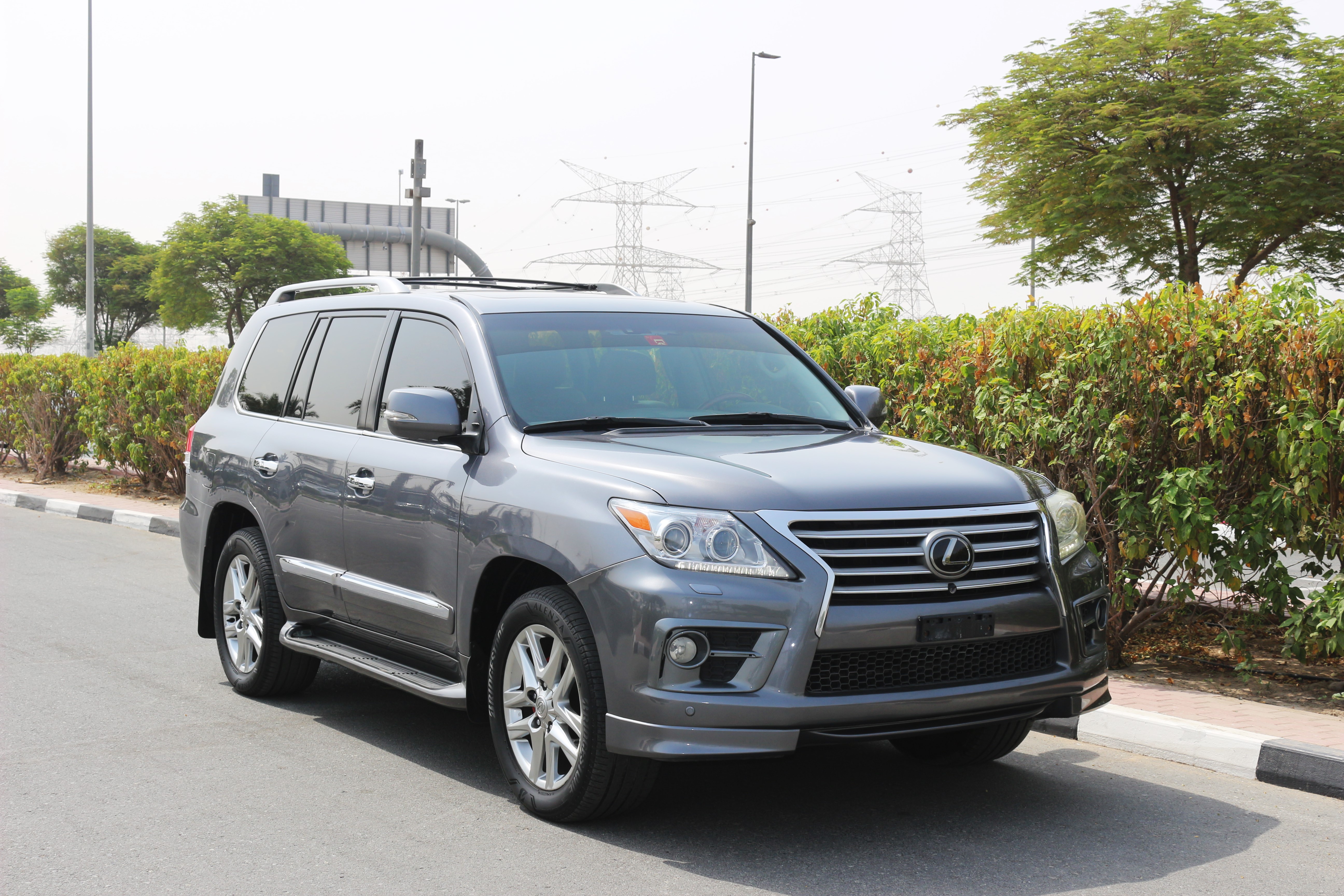 Lexus LX 2013
