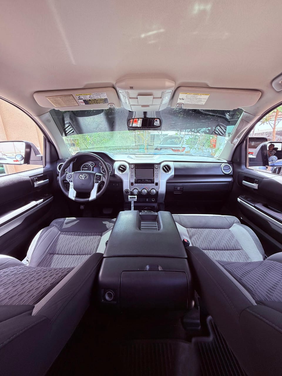 Toyota Tundra 2014