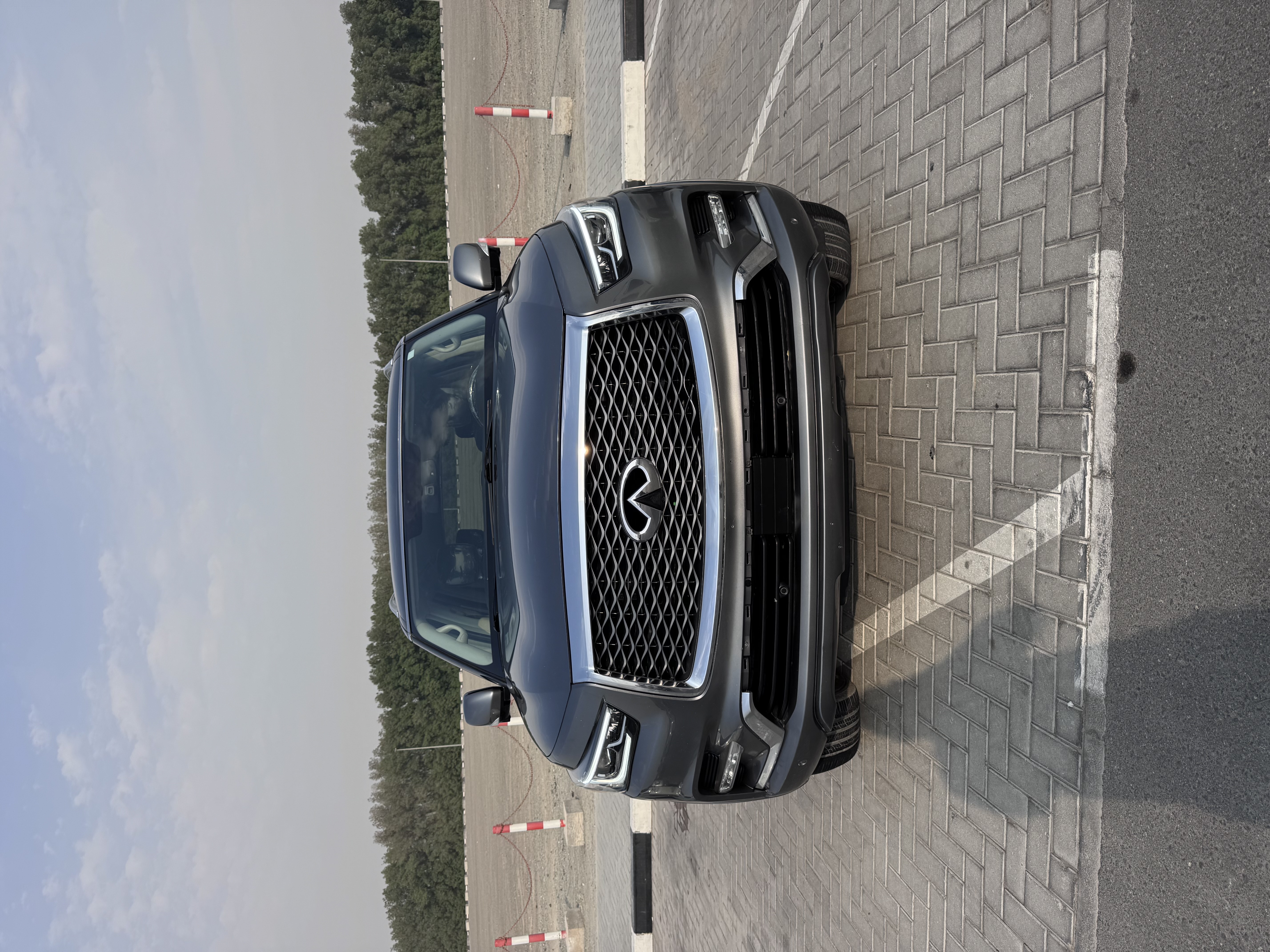 إنفينيتي QX80 2018 5.6L