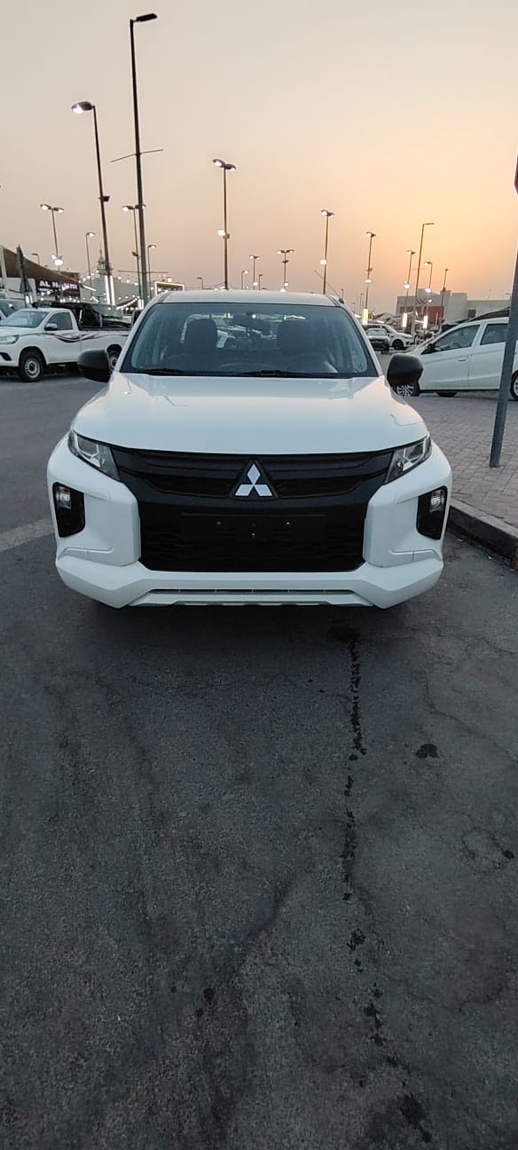 Mitsubishi L200 2022