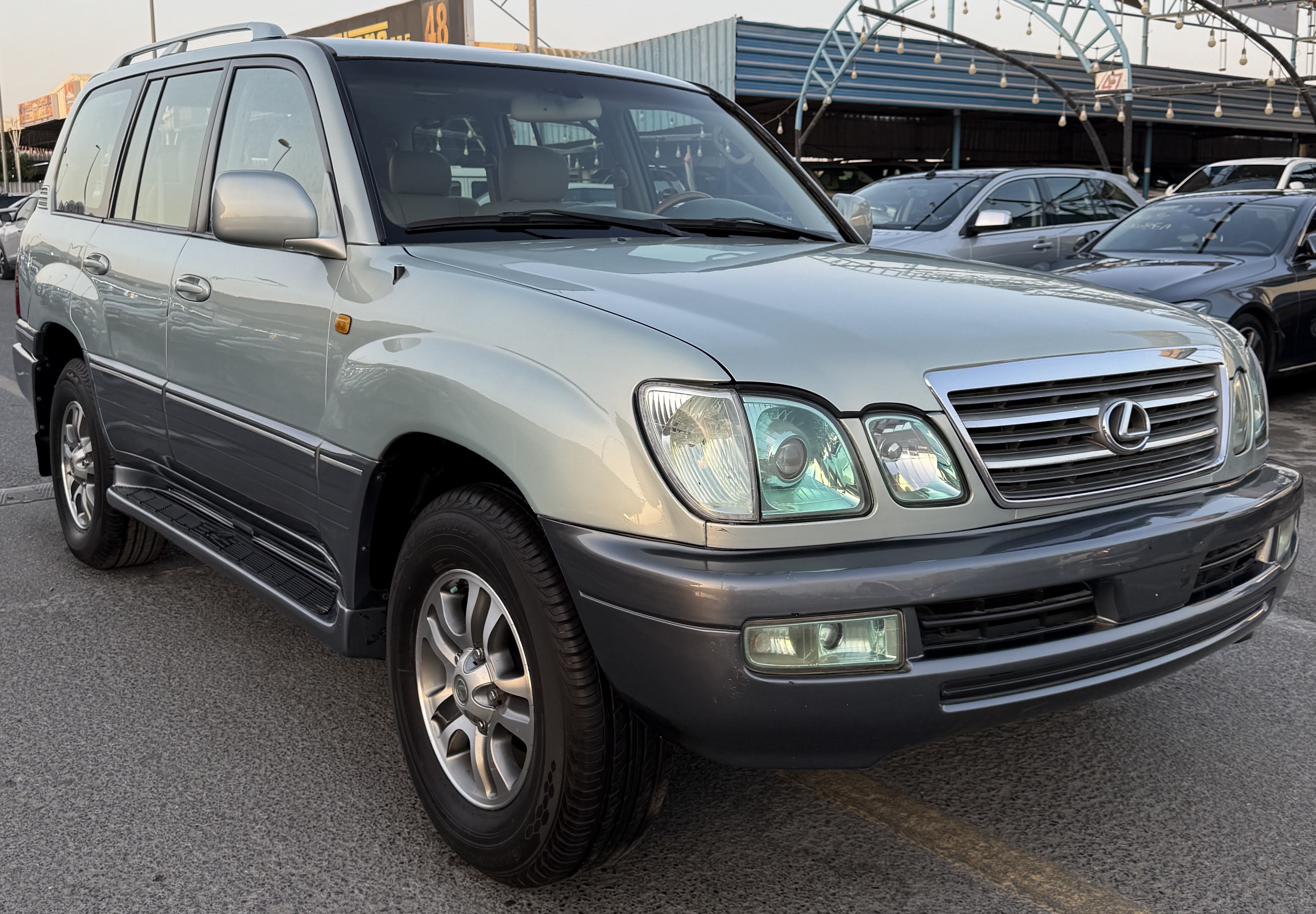 Lexus LX 2005 4664L