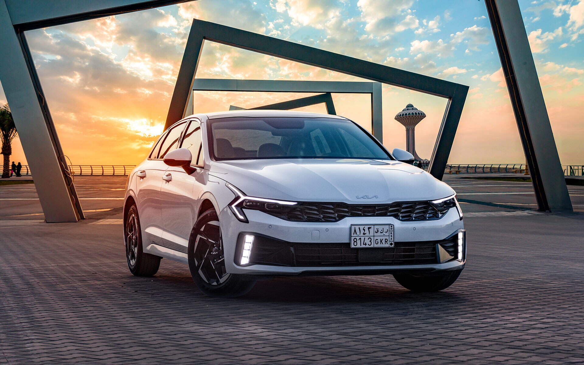 https://gcc-1307444343.cos.accelerate.myqcloud.com/cc/car-image/ec58d9b0