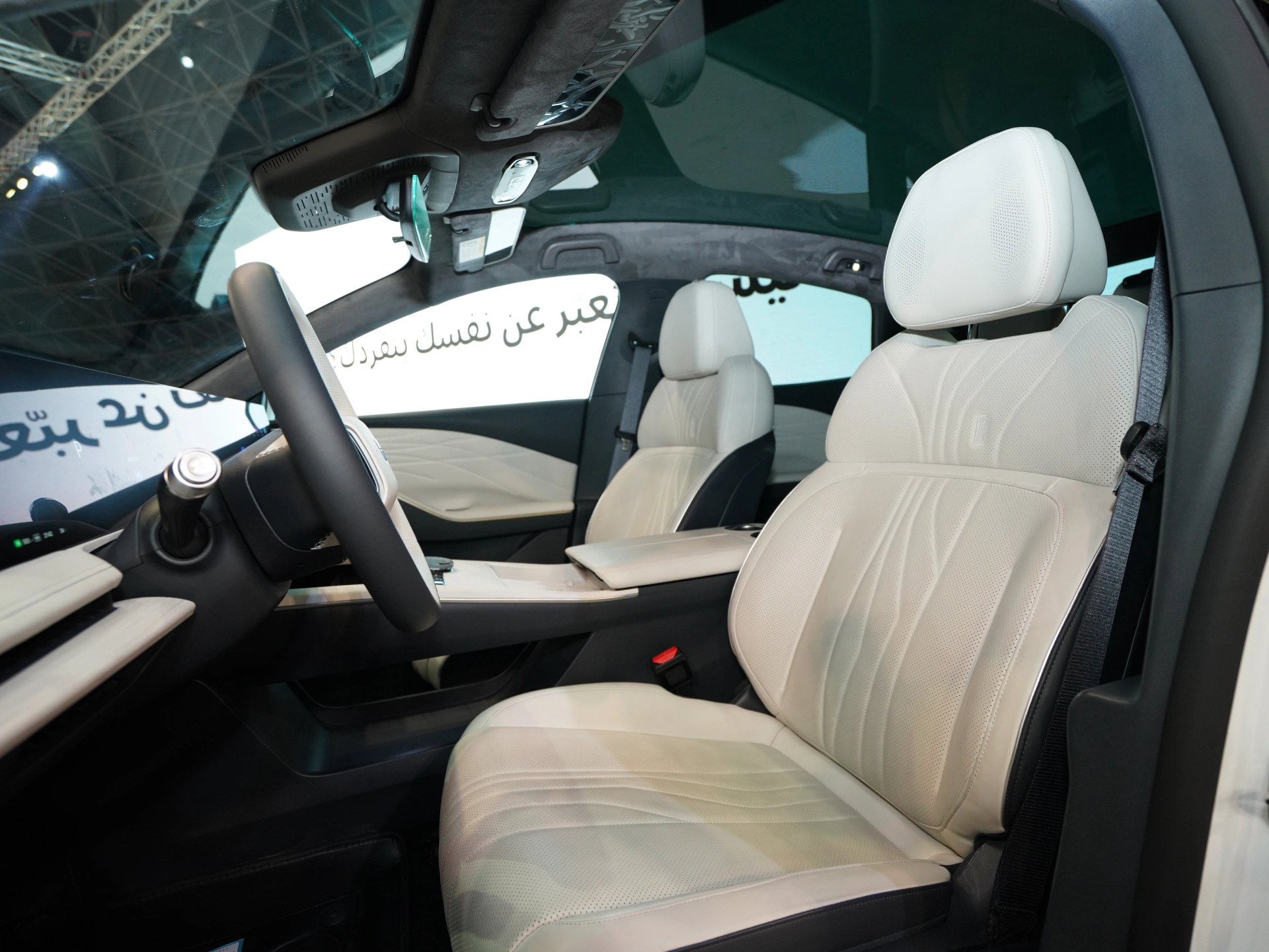 Discover Geely Geely Galaxy E8 Exterior Interior Images.Find all aspects and details of cars.