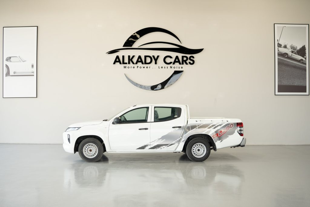 Mitsubishi L200 2023 2.5L