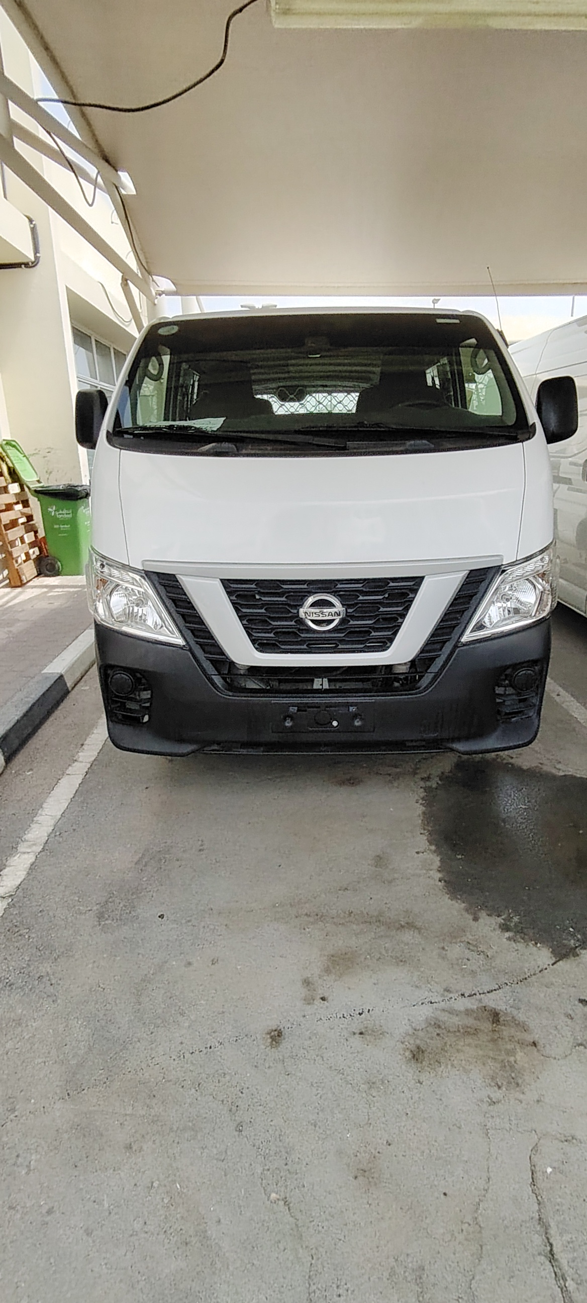 Nissan Urvan 2022 2.4L