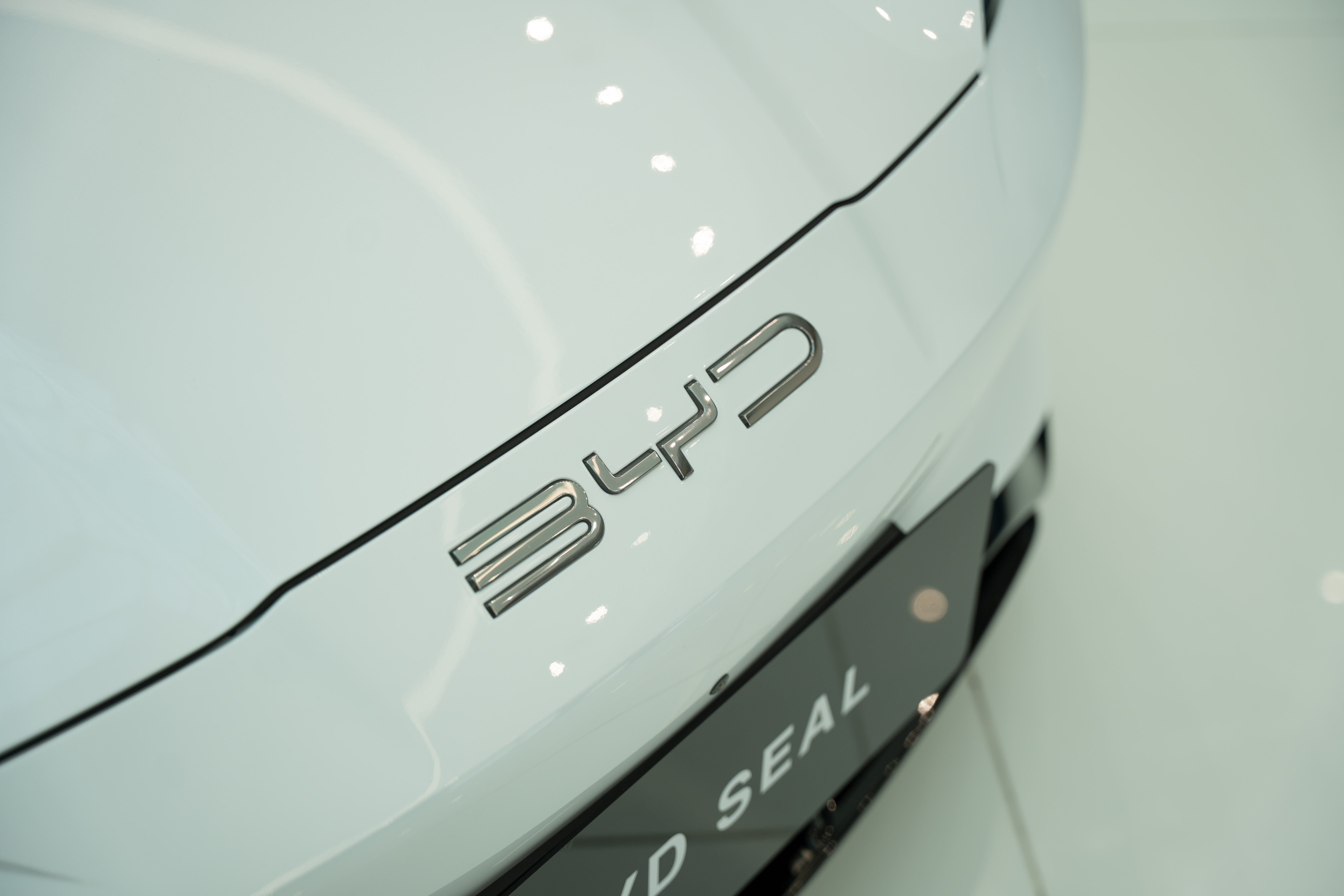 Discover BYD BYD Seal Exterior Interior Images.Find all aspects and details of cars.