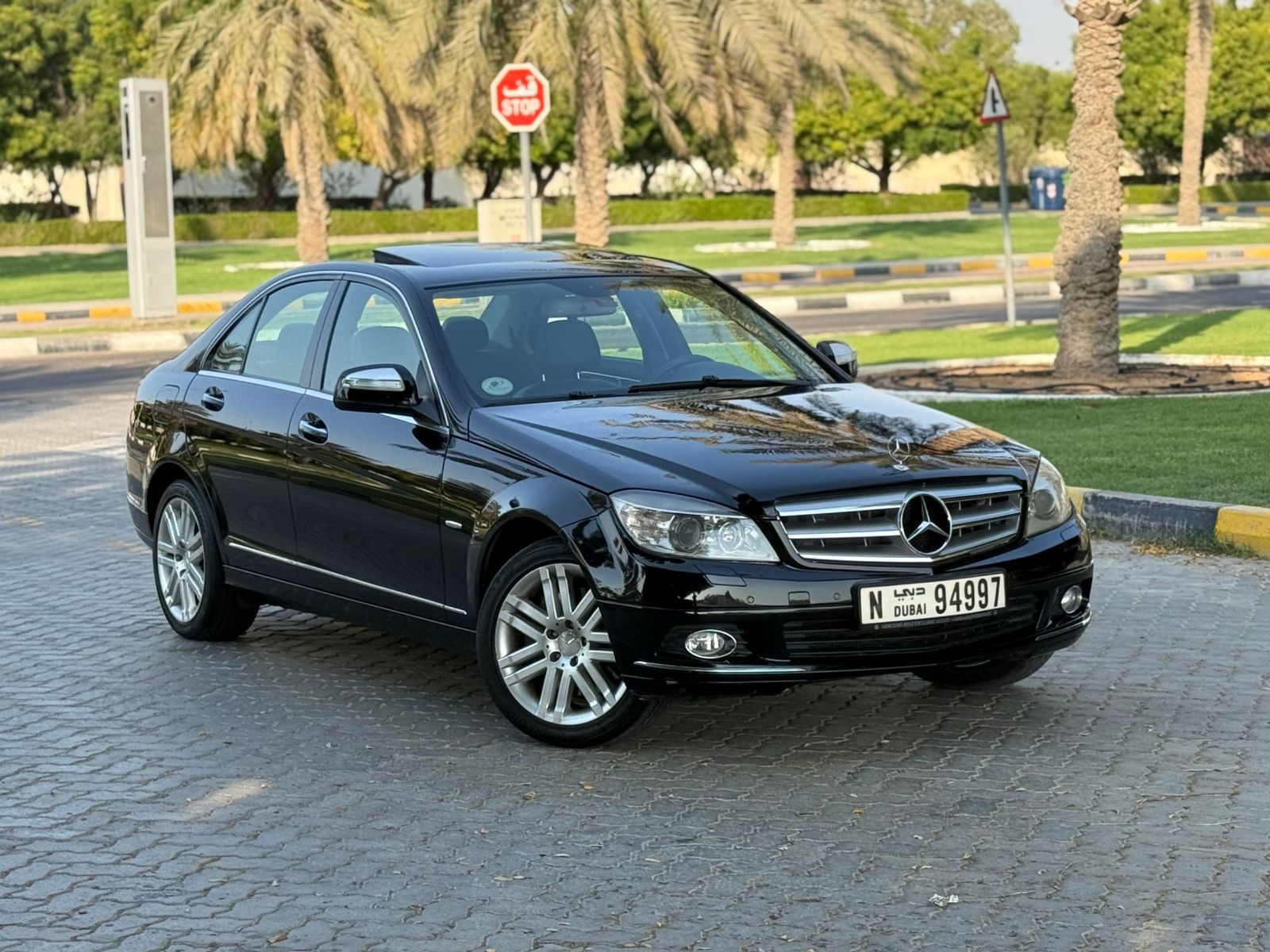 مرسيدس بنز C Class 2009