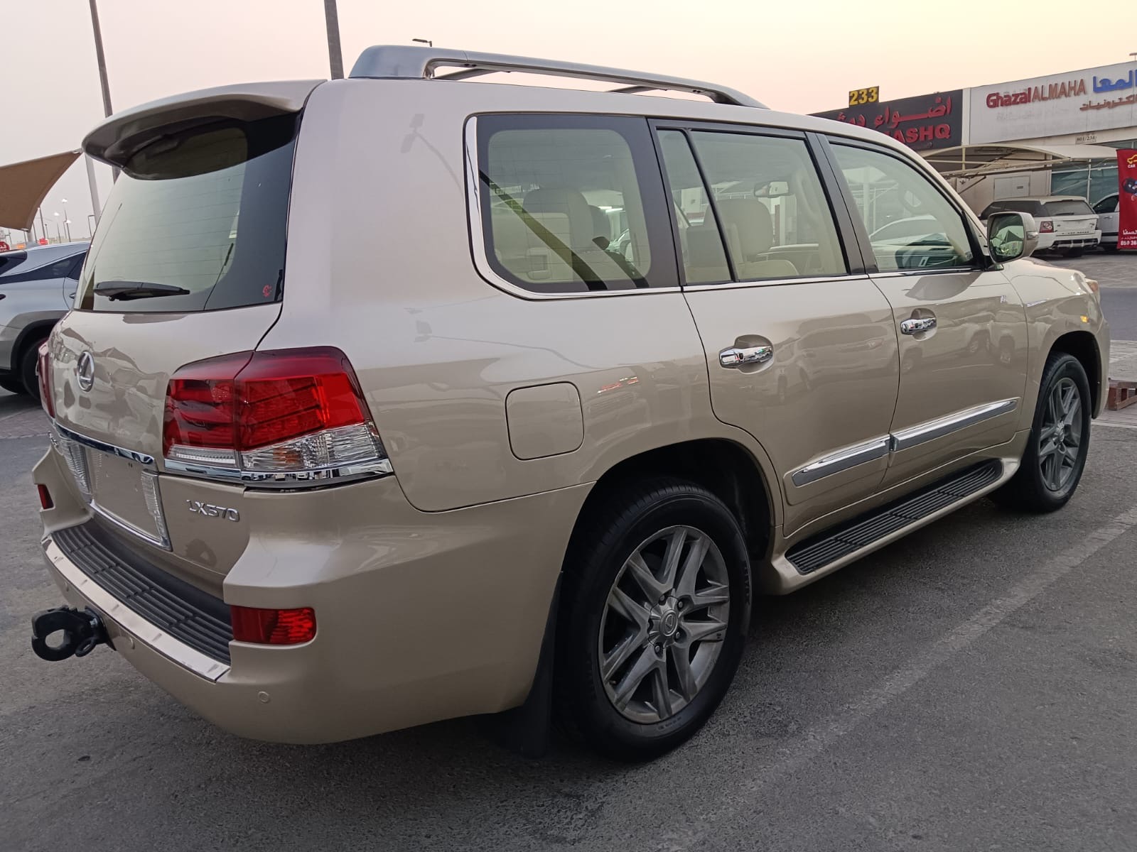 Lexus LX 2013 5700L