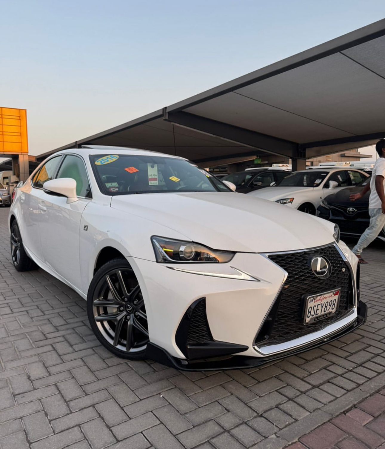 Lexus IS 2016