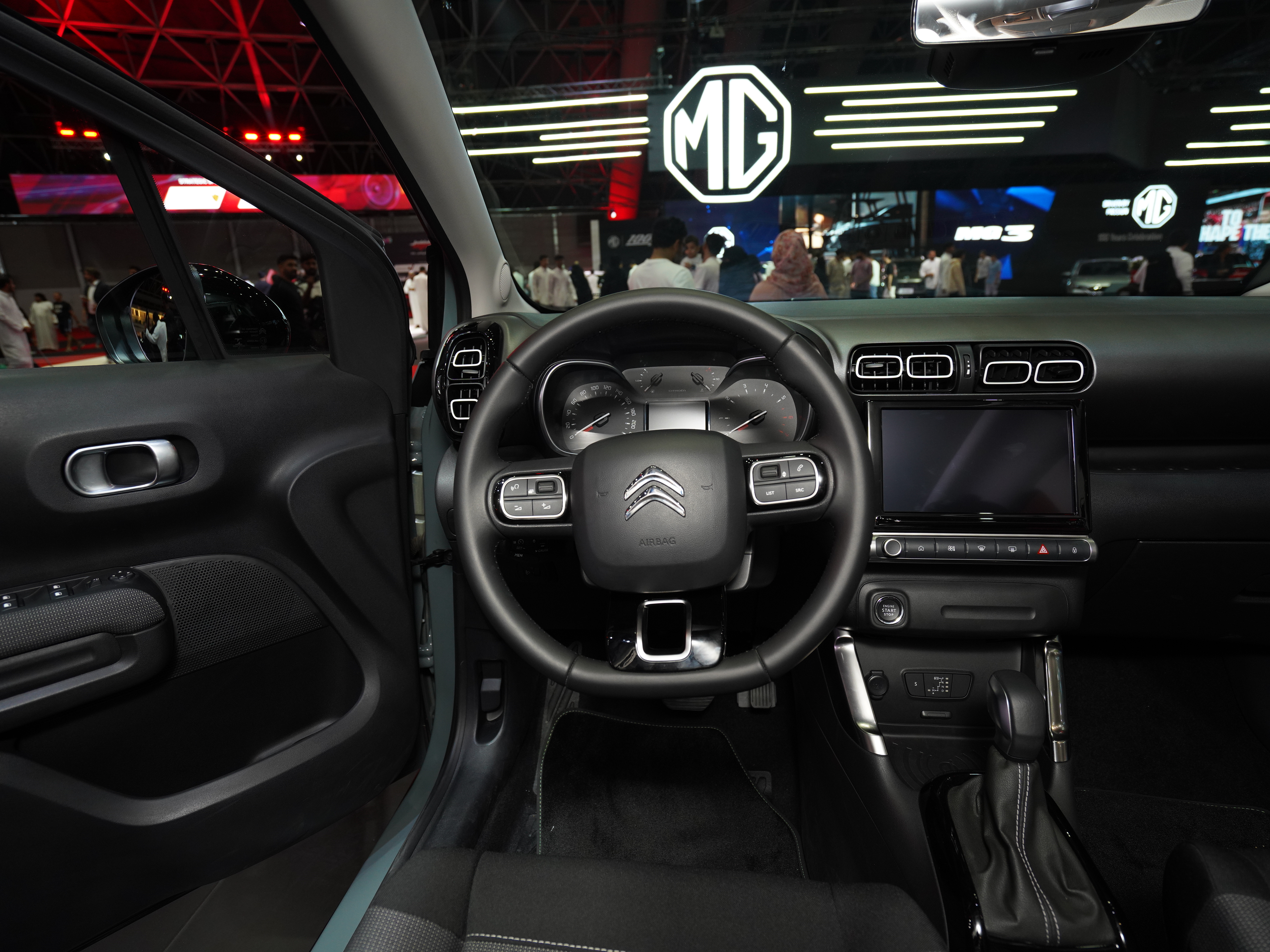 https://gcc-1307444343.cos.accelerate.myqcloud.com/cc/car-image/f93f5688