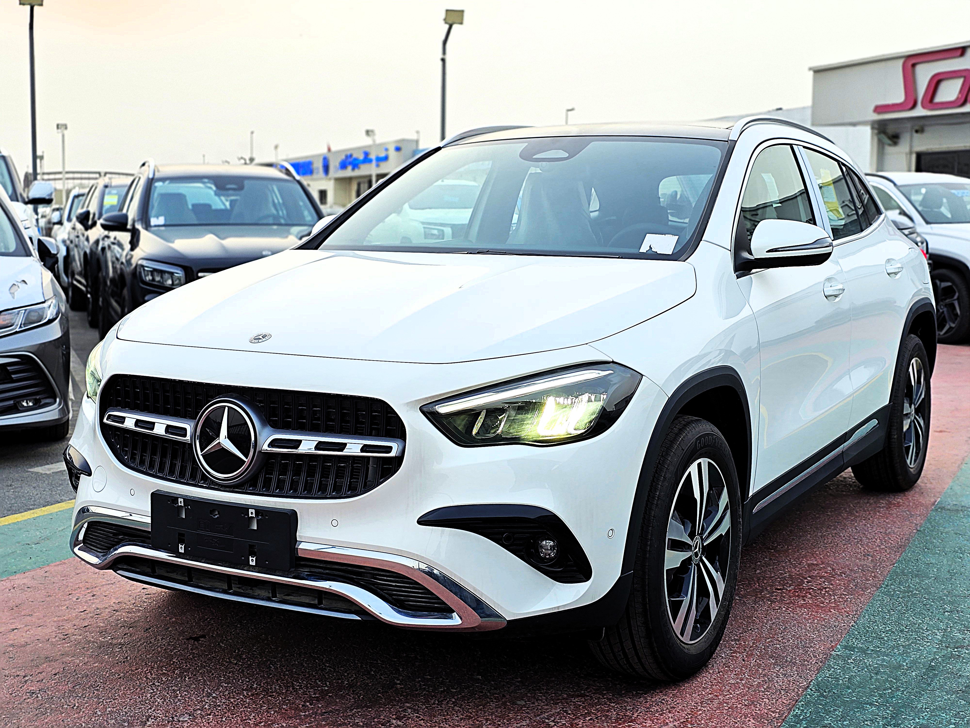 مرسيدس بنز GLA Class 2025