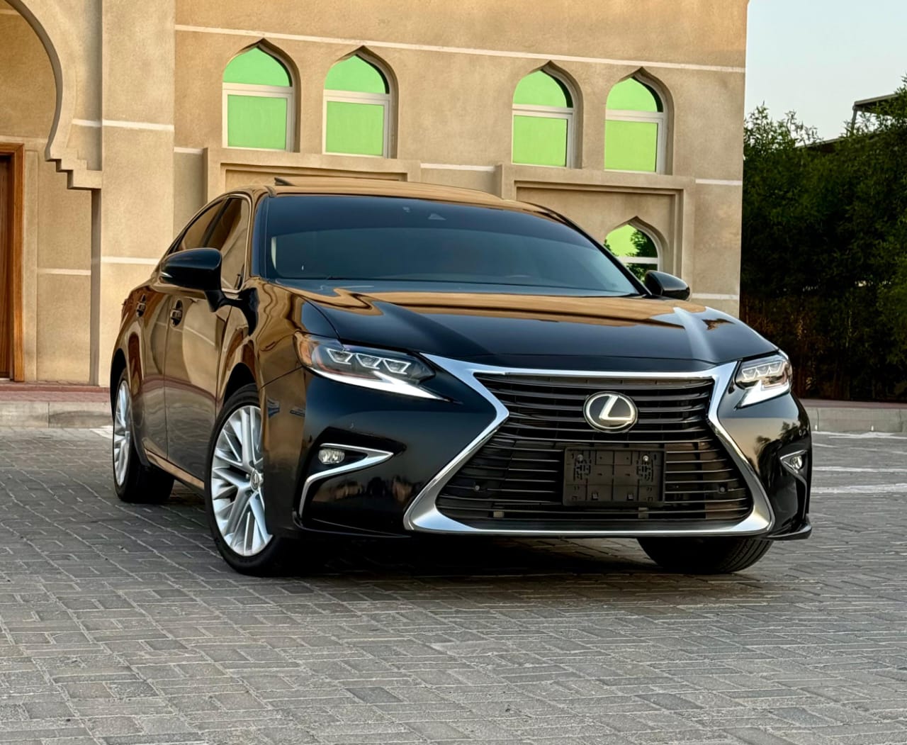 Lexus ES 2018