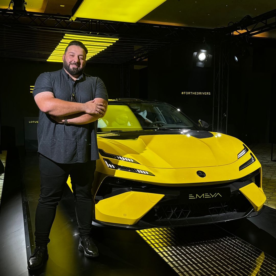 Dr. Motor1