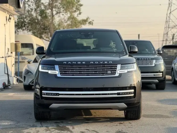 landrover land-rover-range-rover image Land Rover Range Rover RANGE ROVER VOGUE AUTOBIOGRAPHY P530 2025
