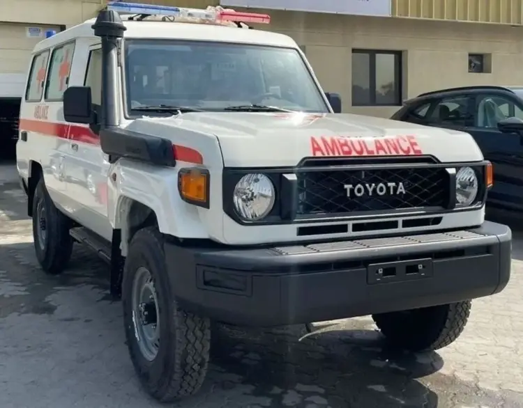 toyota toyota-land-cruiser image Toyota Land Cruiser Hard Top LAND CRUISER LC78 4.2L AMBULANCE
