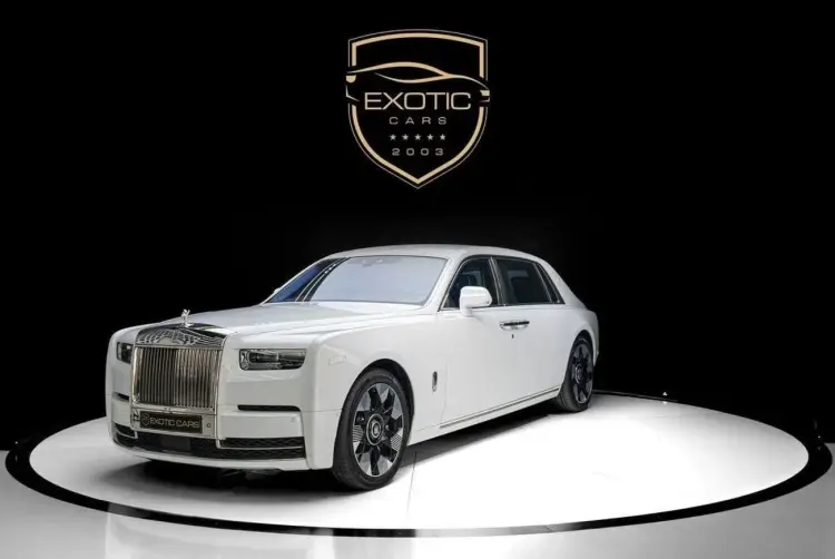 rolls-royce phantom image Rolls-Royce Phantom EWB 6.8L