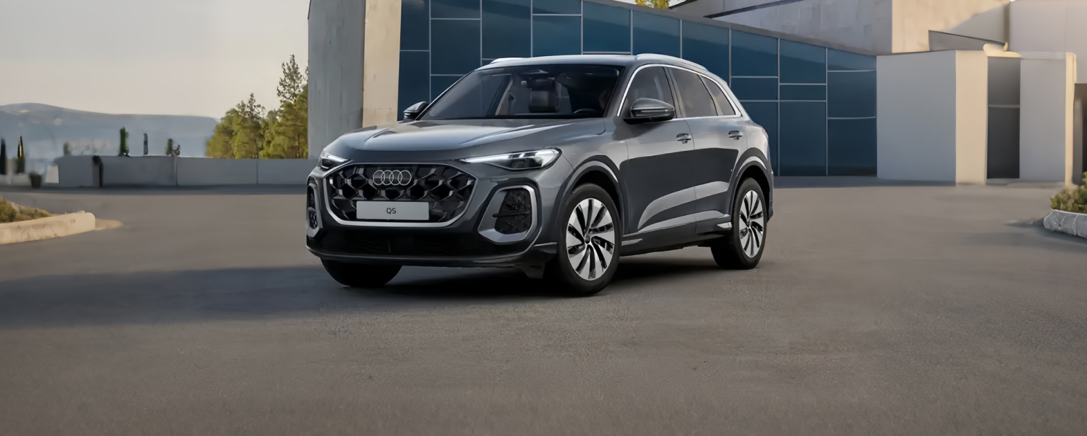 Third Generation Audi Q5 Debuts in Saudi Arabia with Advanced Technology