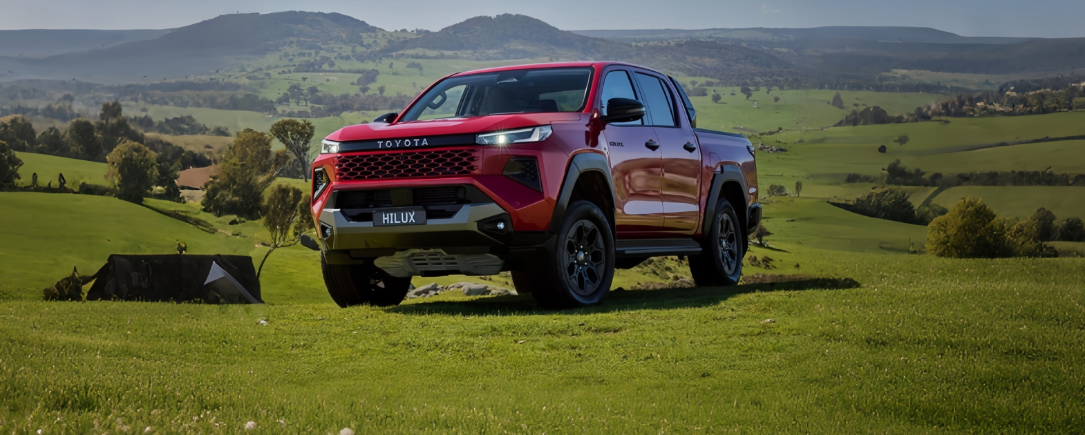 Toyota unveils all new Hilux 2026 with bolder design and new strength