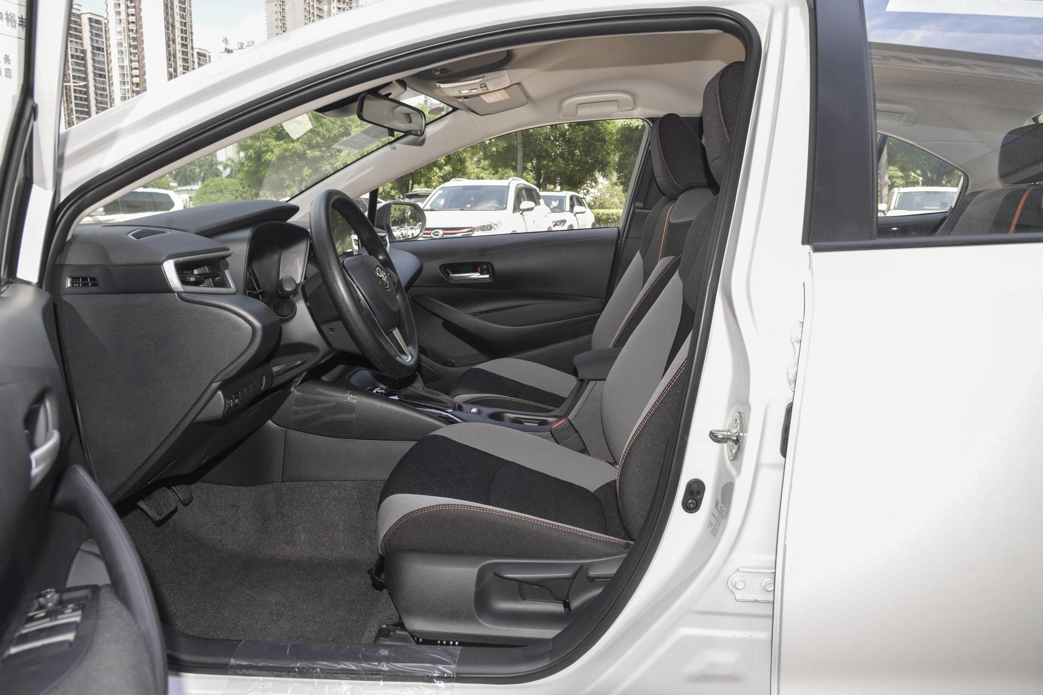 Discover Toyota Toyota Corolla Exterior Interior Images.Find all aspects and details of cars.