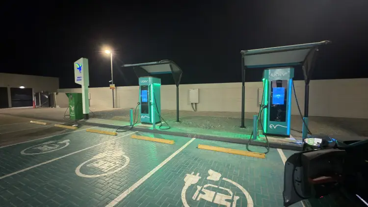 Discover automotive services, supported car makes, and amenities offered by Electric Vehicle Charging Station in Ras Al Khaimah. Our network ensures professional and efficient service to meet all your needs.