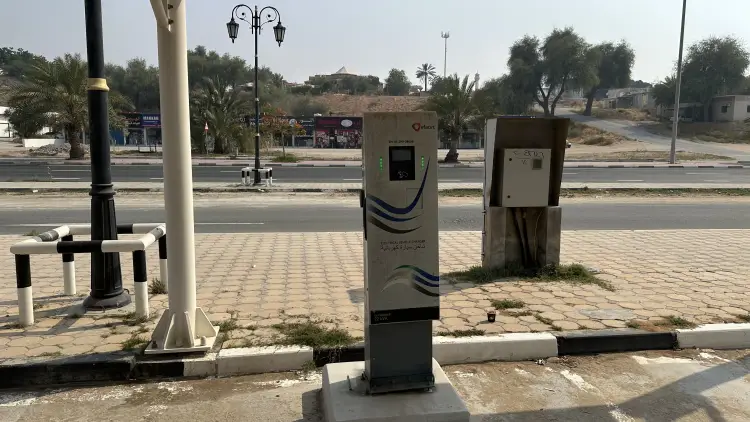 Discover automotive services, supported car makes, and amenities offered by Electric Vehicle Charging Station in Ras Al Khaimah. Our network ensures professional and efficient service to meet all your needs.