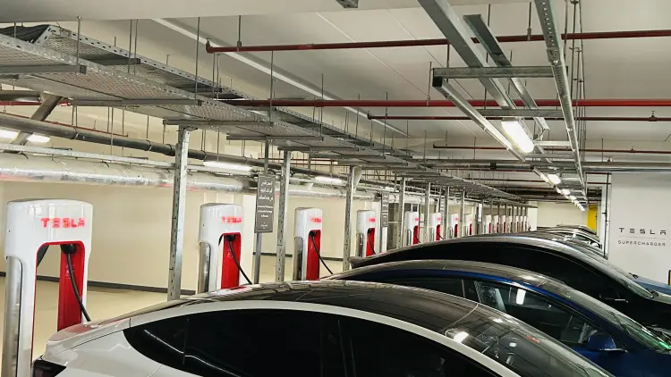 Discover automotive services, supported car makes, and amenities offered by Tesla Supercharger in Dubai. Our network ensures professional and efficient service to meet all your needs.