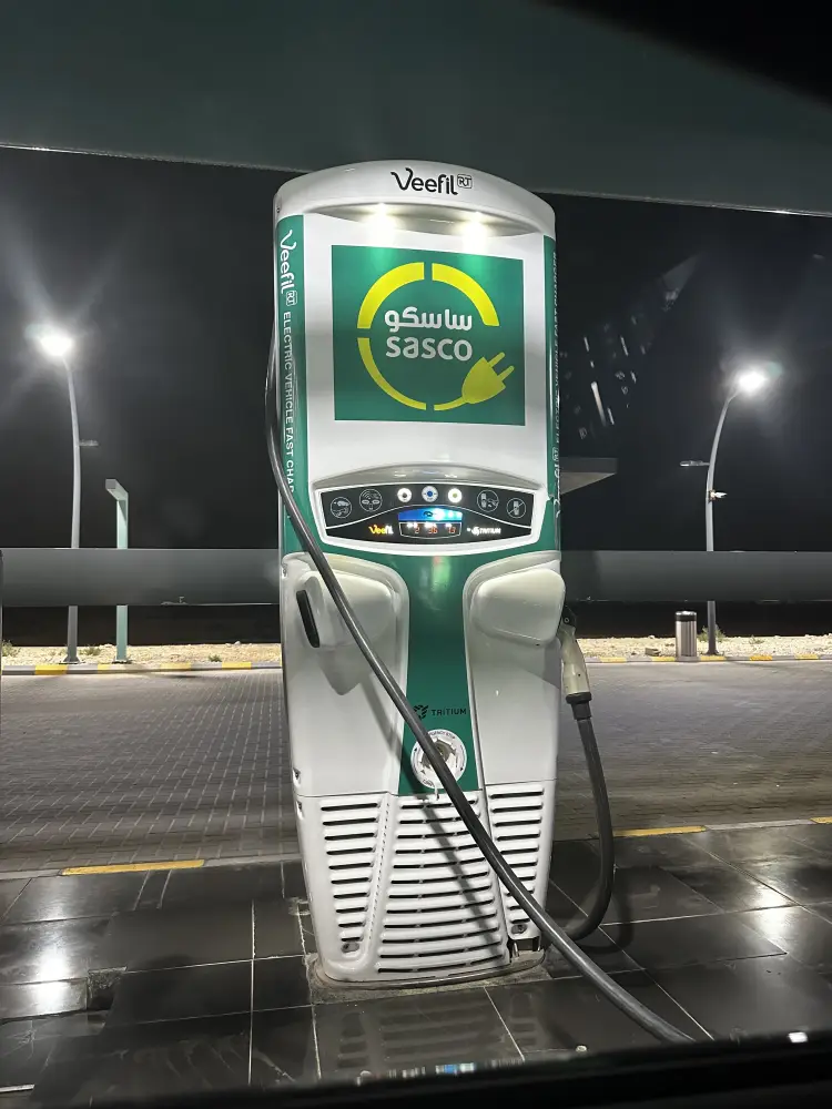 Discover automotive services, supported car makes, and amenities offered by Electric Vehicle Charging Station in Riyadh. Our network ensures professional and efficient service to meet all your needs.