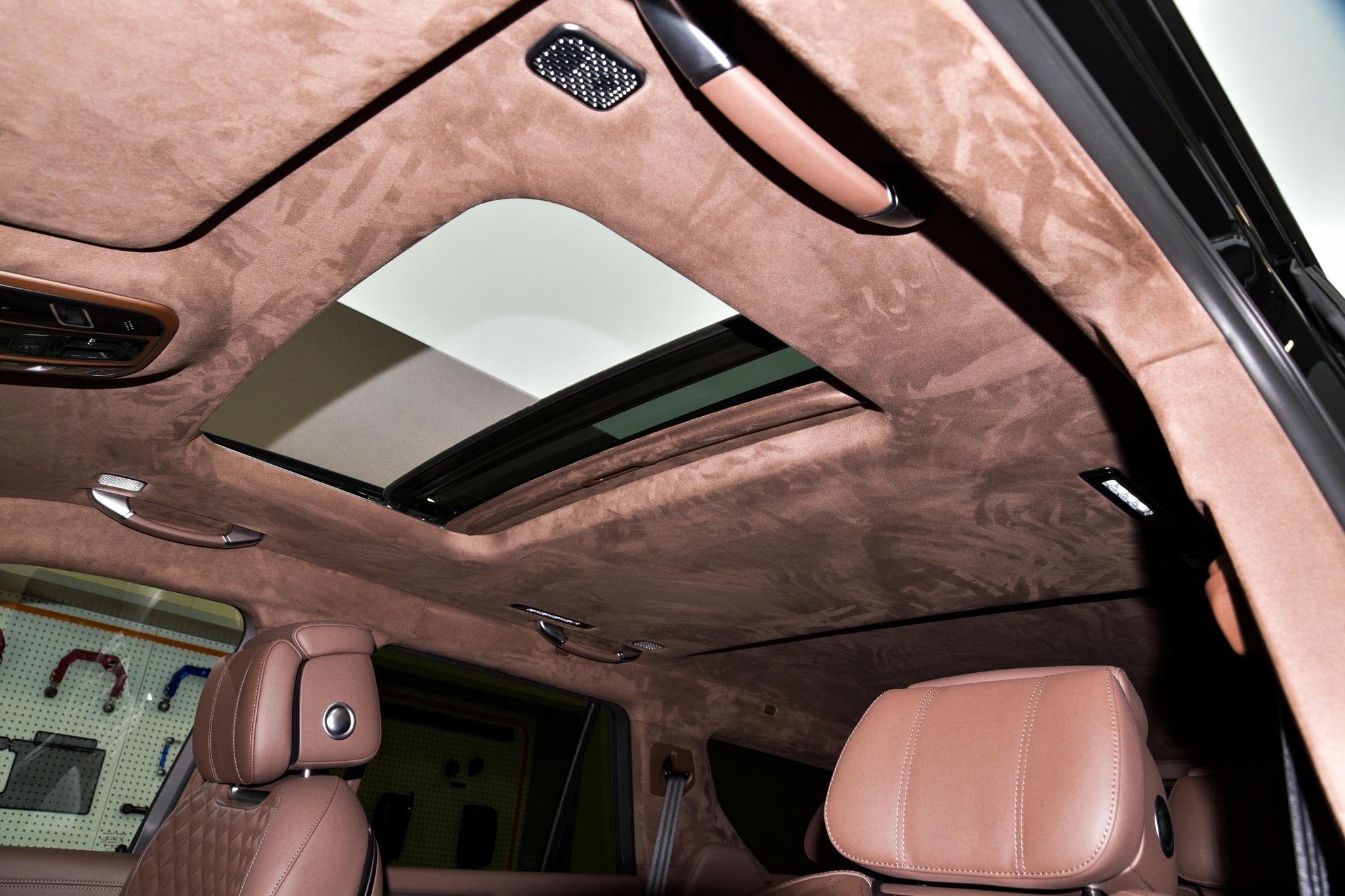 Discover Tank Tank 700 Exterior Interior Images.Find all aspects and details of cars.