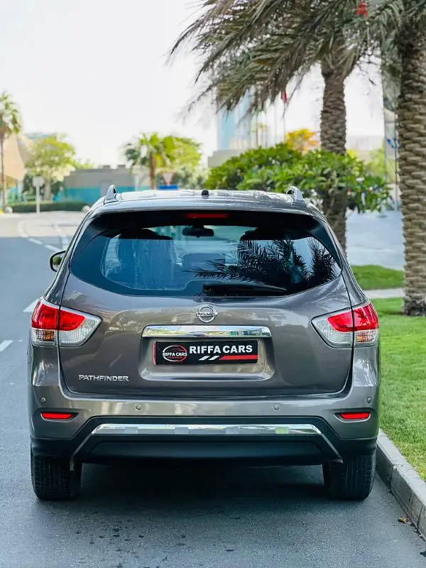 نيسان باثفايندر 2014