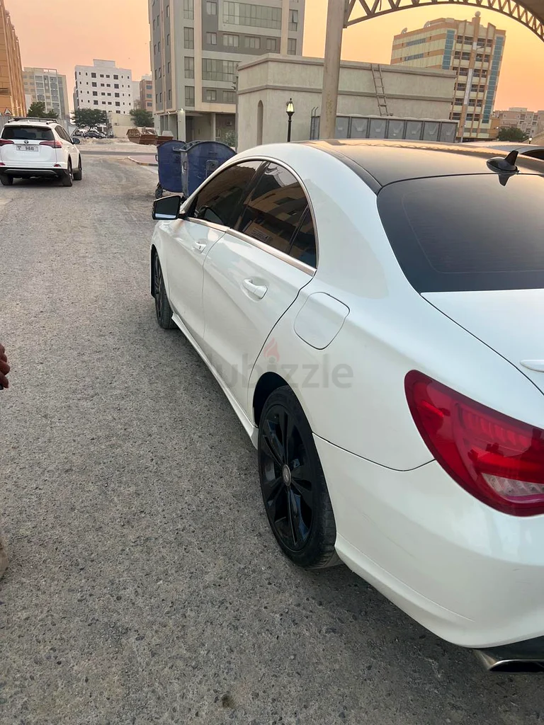 Mercedes Benz CLA Class 2015