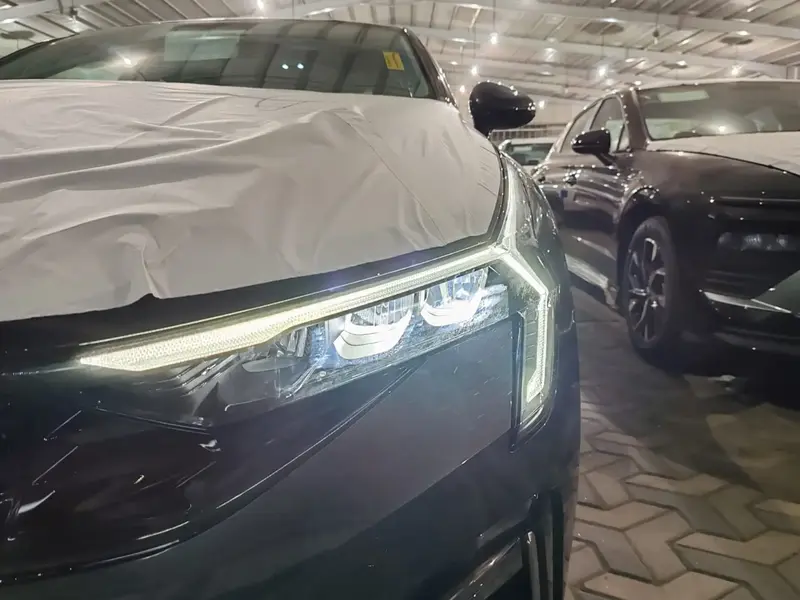 KIA K5 2025