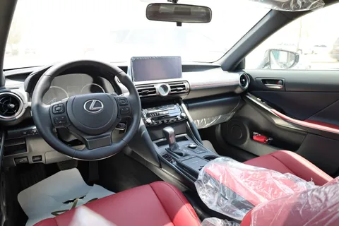Discover undefined undefined Exterior Interior Images.Find all aspects and details of cars.