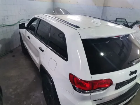 Discover undefined undefined Exterior Interior Images.Find all aspects and details of cars.
