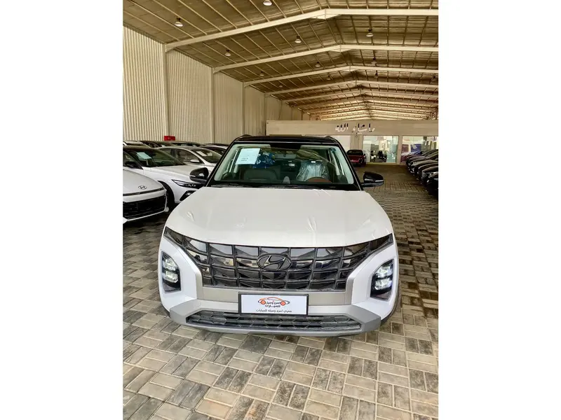 Discover undefined undefined Exterior Interior Images.Find all aspects and details of cars.