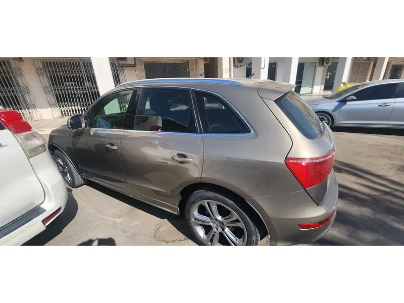 Discover undefined undefined Exterior Interior Images.Find all aspects and details of cars.