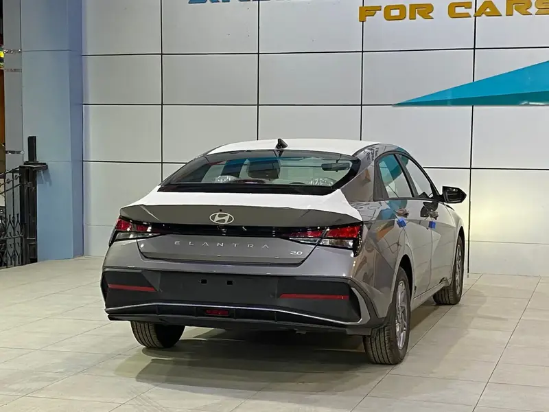 Discover undefined undefined Exterior Interior Images.Find all aspects and details of cars.