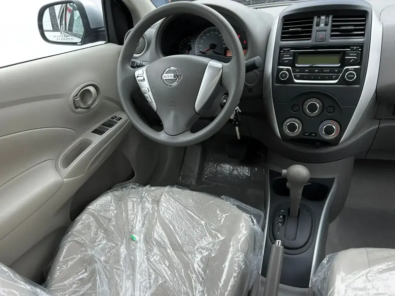 Nissan Sunny 2024