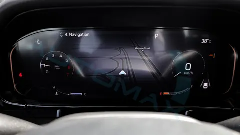 Discover undefined undefined Exterior Interior Images.Find all aspects and details of cars.