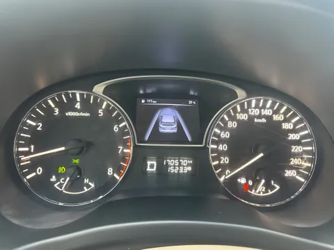 Discover undefined undefined Exterior Interior Images.Find all aspects and details of cars.